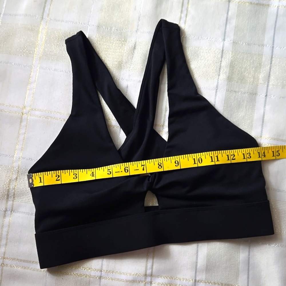 Fabletics Black Oasis Bra - Picture 10 of 10